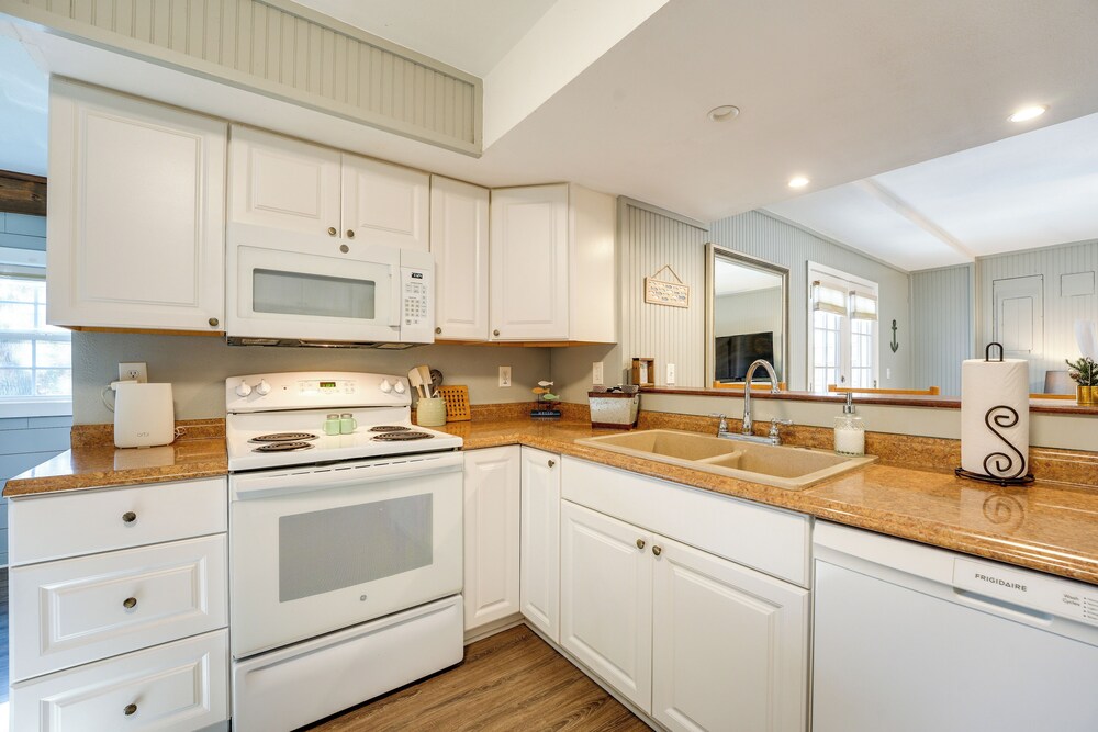 Lake Views & Community Perks: Cape Fair Apartment!