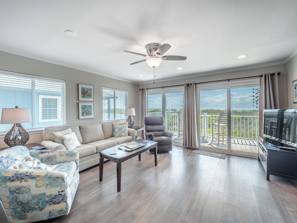 Coral Surf #A1 - Beachy Keen by Carolina Retreats