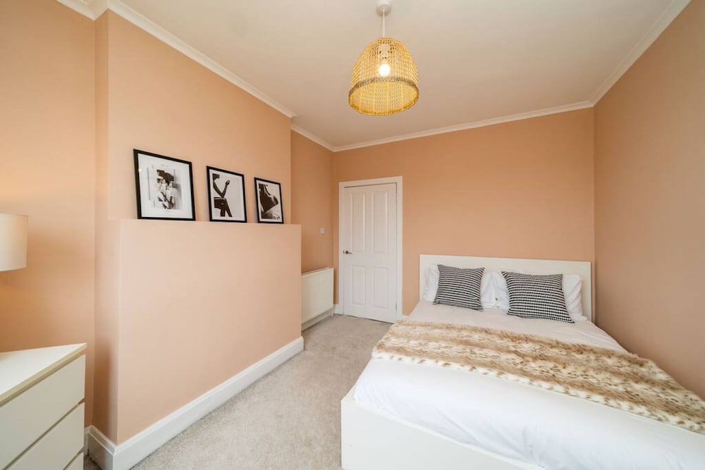 Sidlaw View - 3 Bed With Style view 5