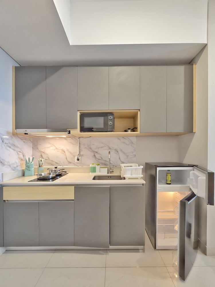 Staysanliving - Taman Anggrek Residence