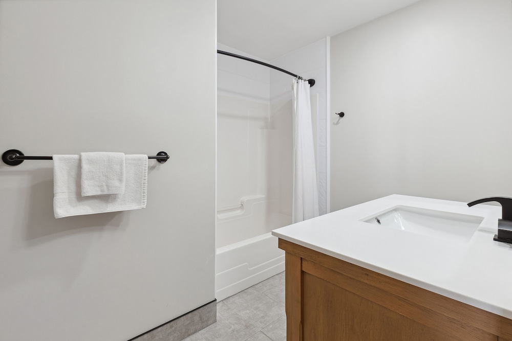 Rivergrass Condos