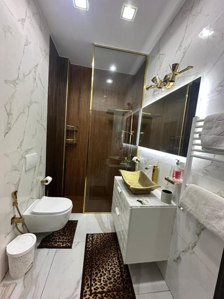 Luxury Central Cosy Villa