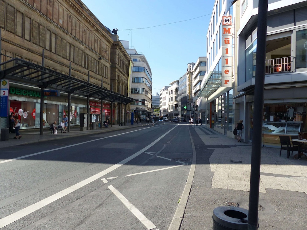 Photo 27
