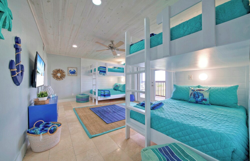 Incredible Nature Views, Golf Cart for Rent, Balcony Blue Crush by Avantstay view 4