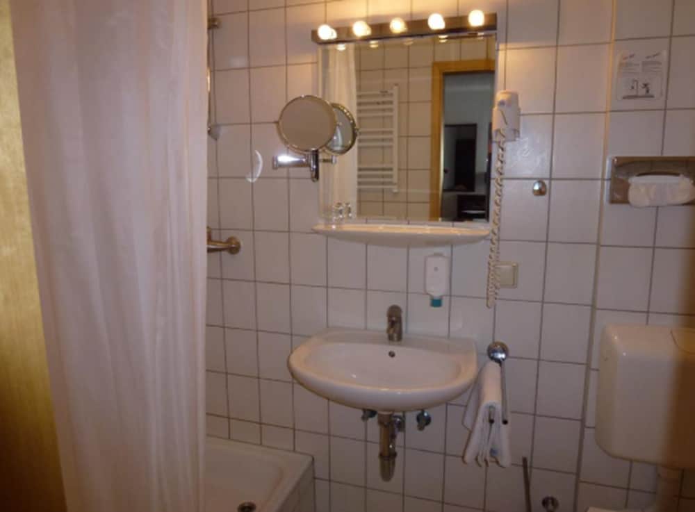 Hotel Wildunger Hof - Property Image 36