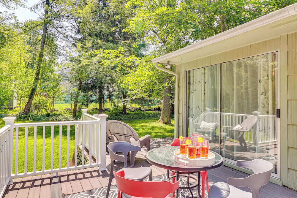 1 Mi to Campus: Princeton Home w/ Furnished Deck