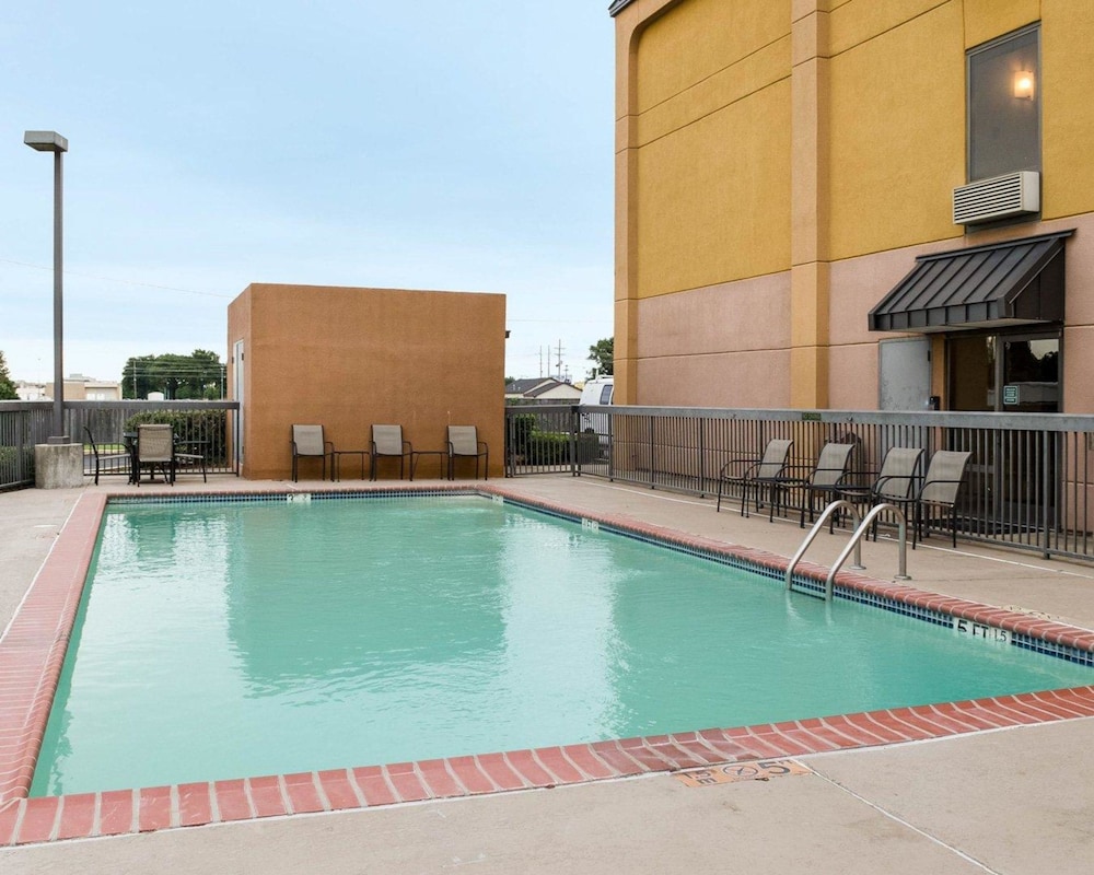 Quality Inn Cleveland, MS