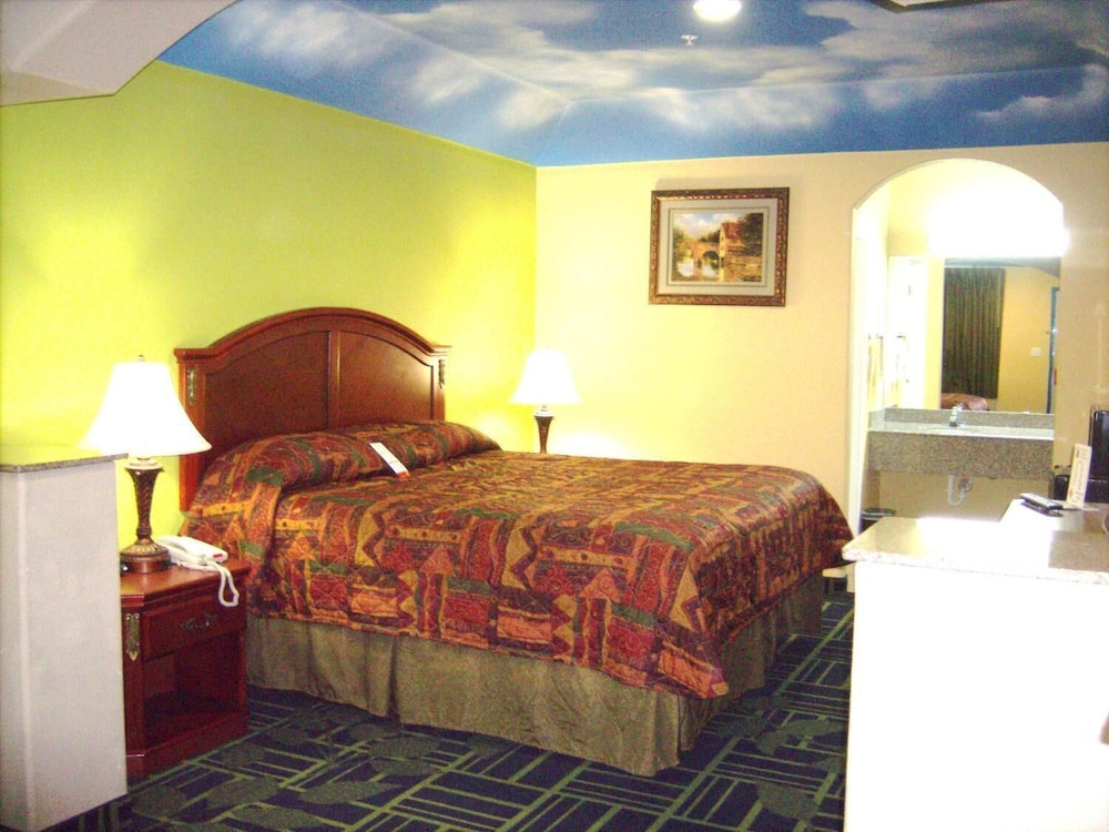 Regency Inn - Property Image 20