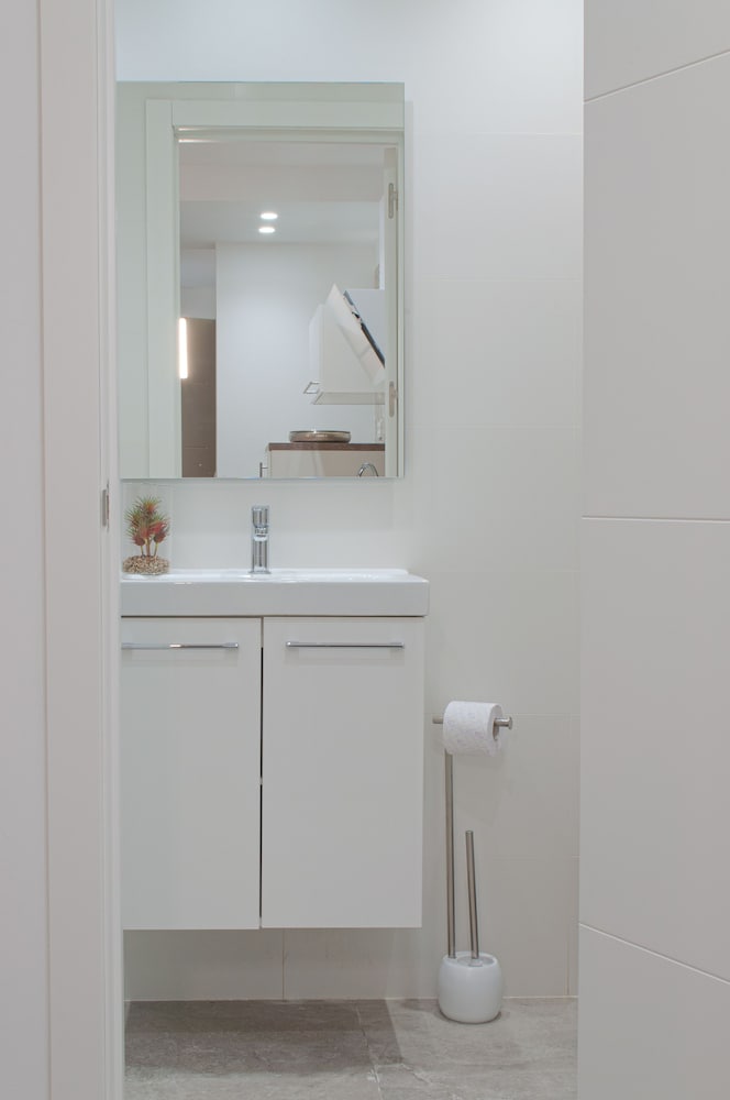 ABAL Apartments - Barrio