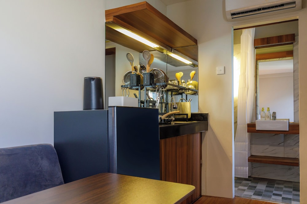 Andewi Cabin