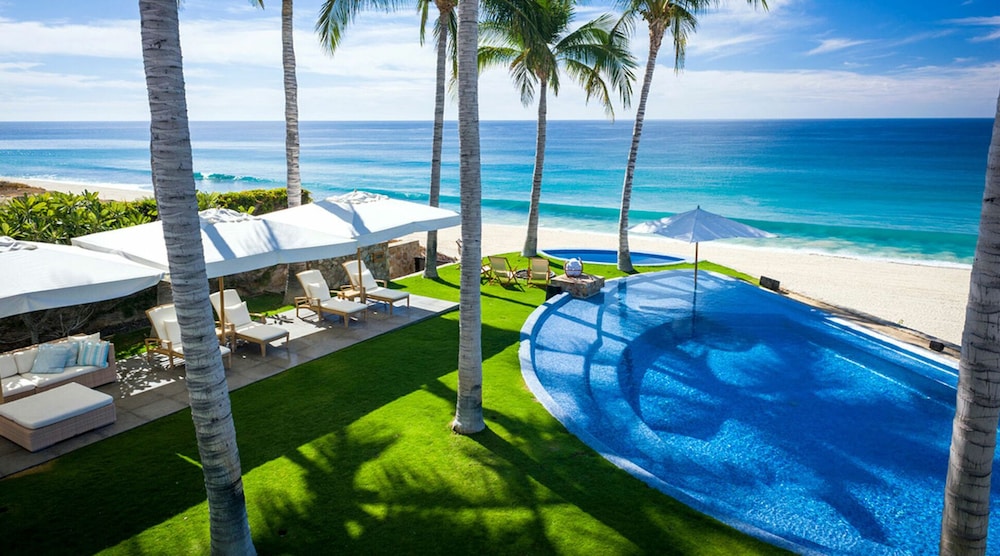 Exclusive Beachfront Holiday Mansion, San Jose Del Cabo Mansion 1020 view 2