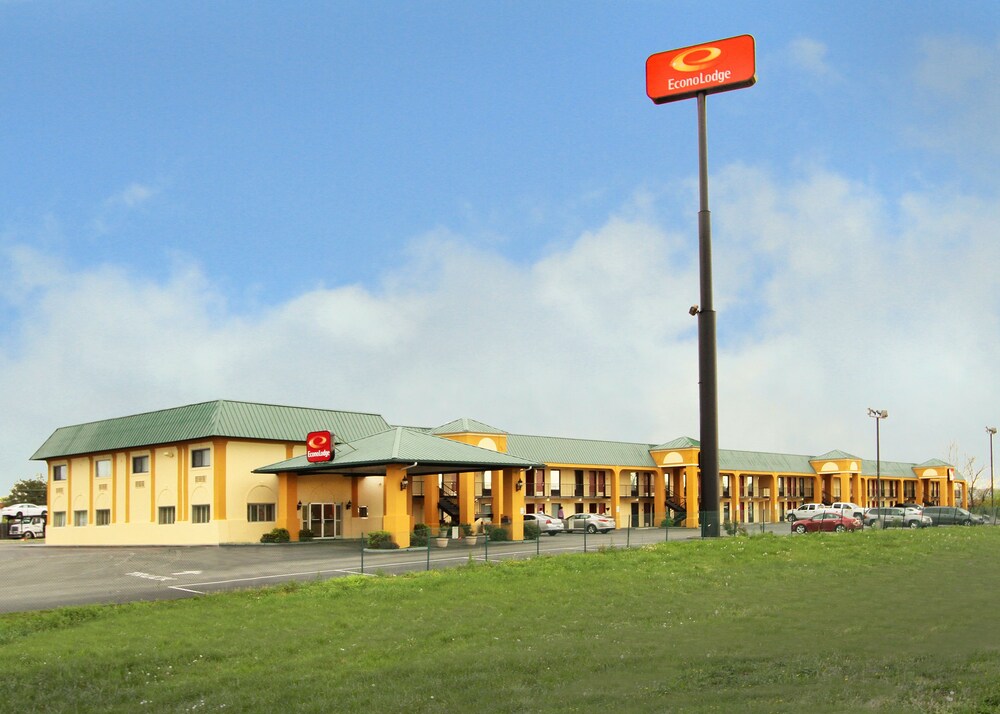 Econo Lodge Knoxville West - Turkey Creek view 3