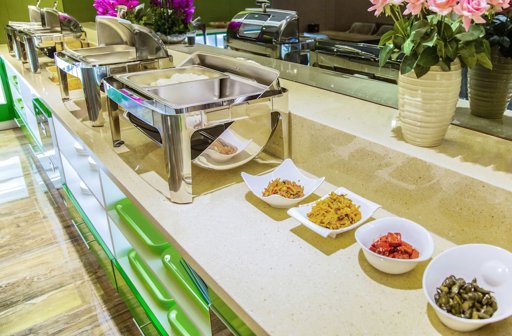 ibis Styles GY Bosideng Plz