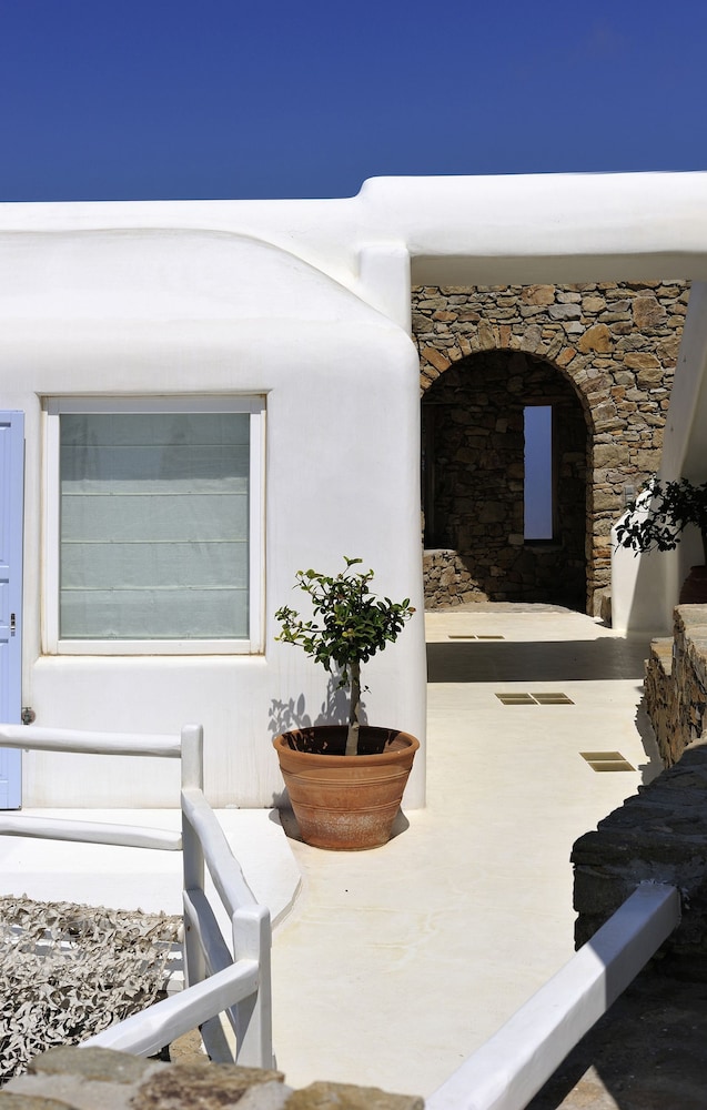 Villa Adella by Mermaid Luxury Villas