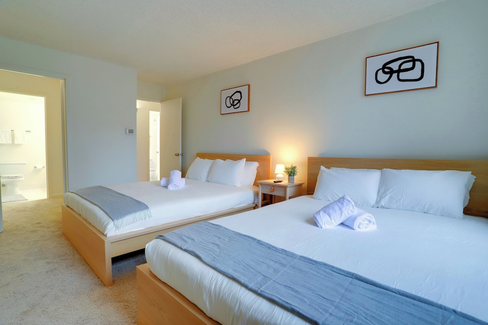 DC Airport Metroline Apartments