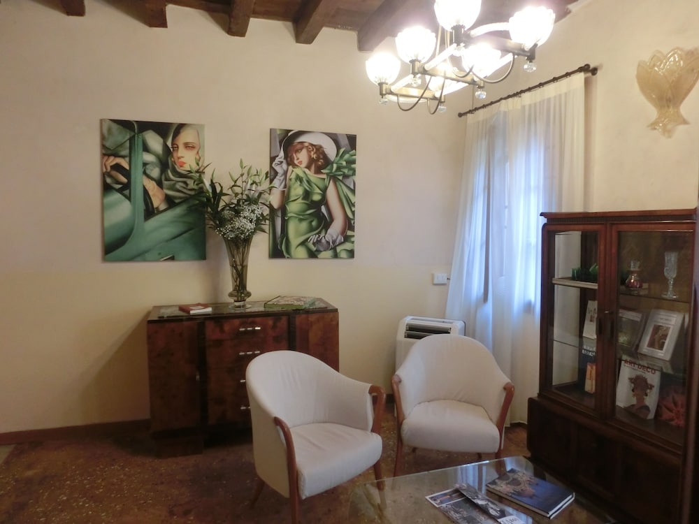 Locanda Art Deco