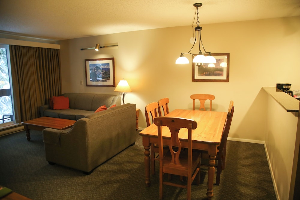 Tantalus #405 - 2BD