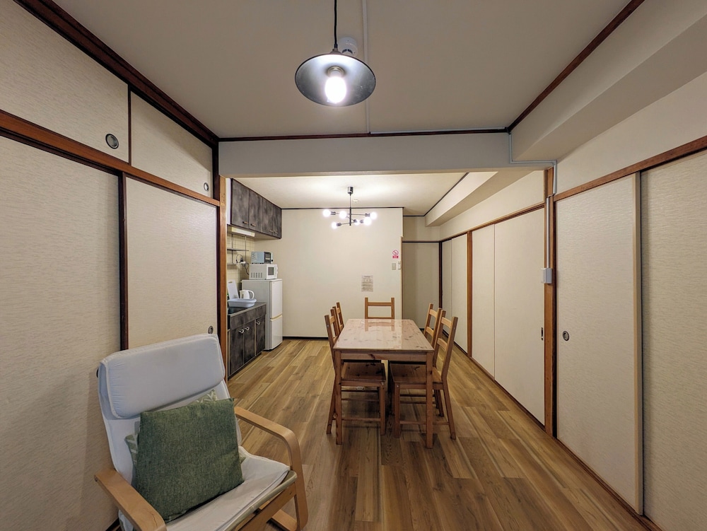 Living CUBE Beppu Station Annex
