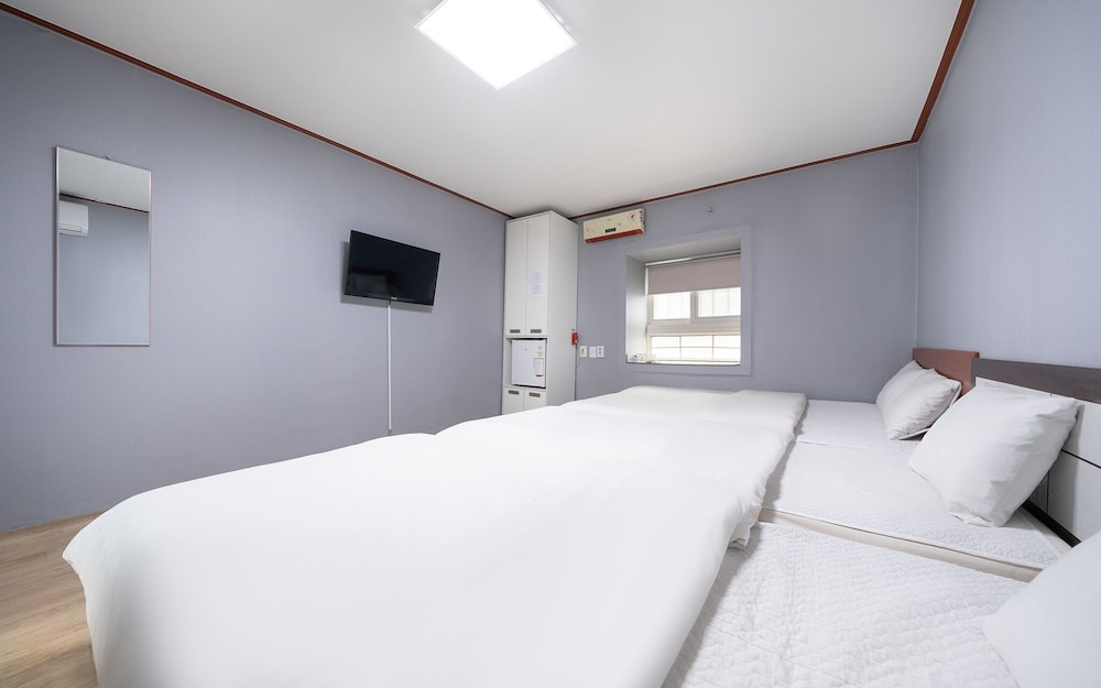 Jangchung JC INN view 2