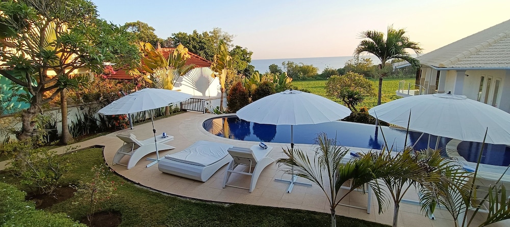 Villa Lilly