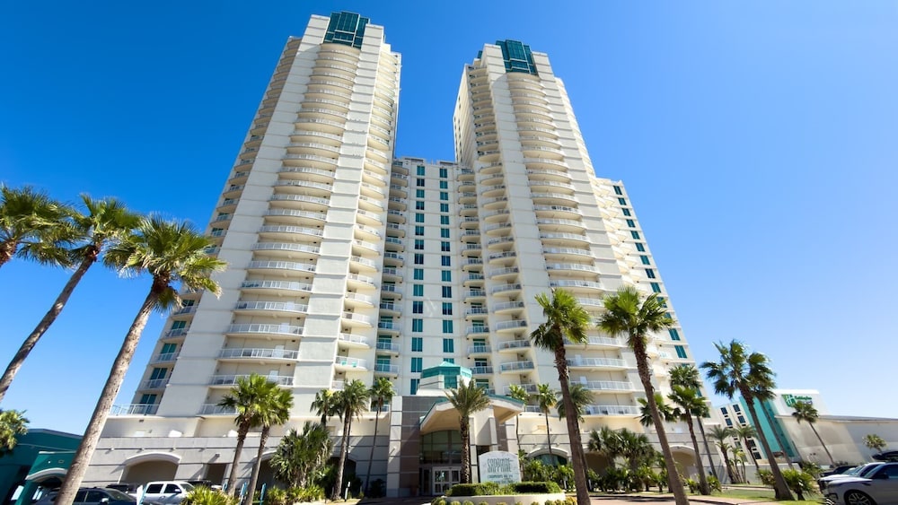 Penthouse Jr Unrivaled Luxury Insane Views 3 Bedroom Apts