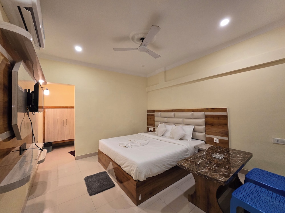 Ricardo Beach Resort