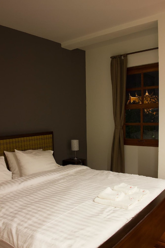 Phumin Place Hotel