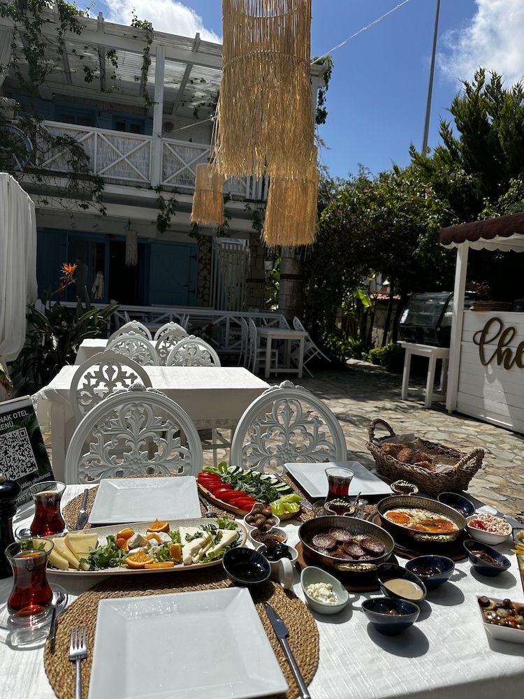 Ala Konak - Image 17