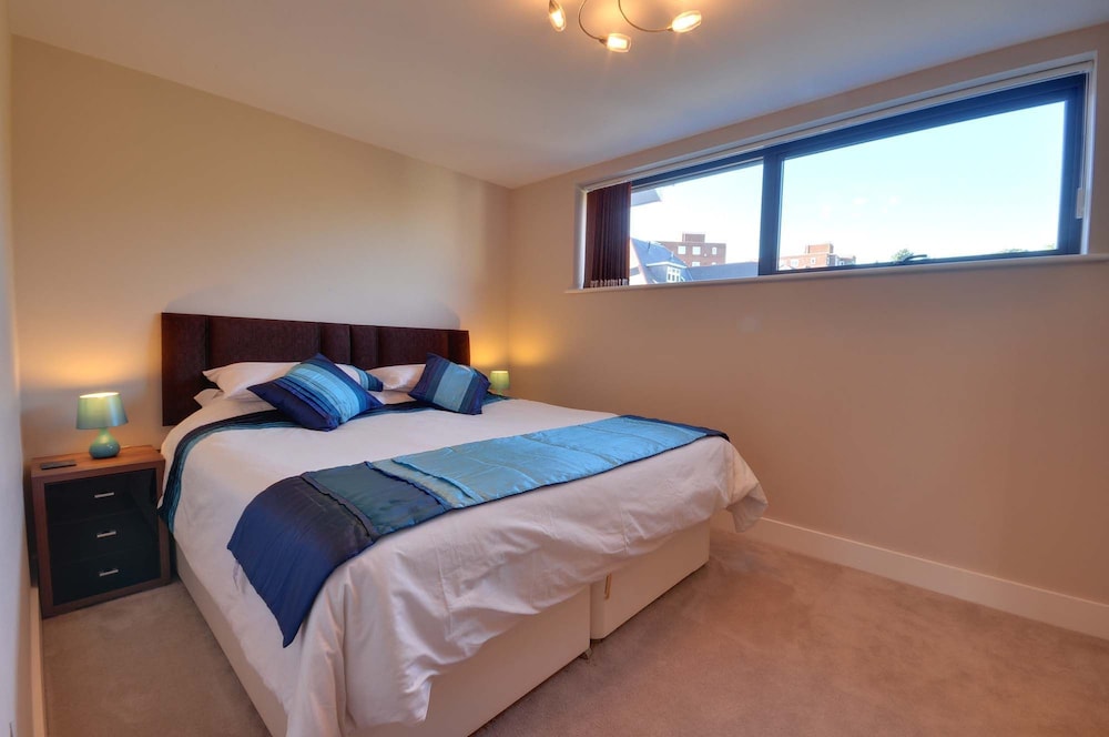 6 Sandbourne view 4