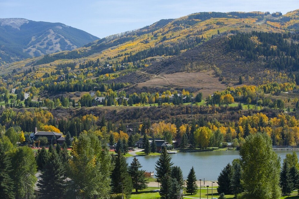2 bedroom condo steps from Beaver Creek Village 2 Condo by RedAwning view 5