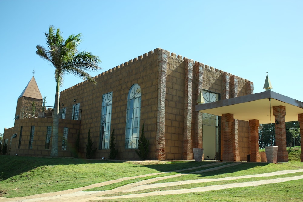 Hotel Recanto Alvorada Eco Resort - Image 1