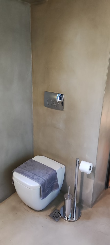 Athina Art Apartments