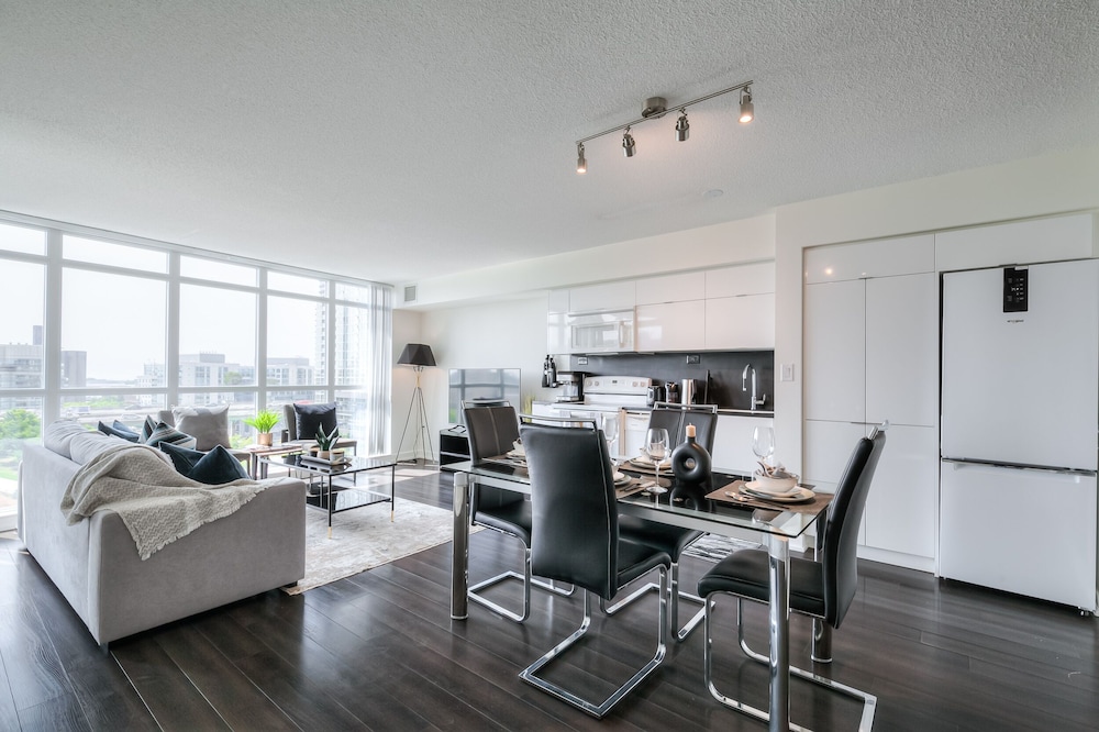 Waterfront Luxury Suites