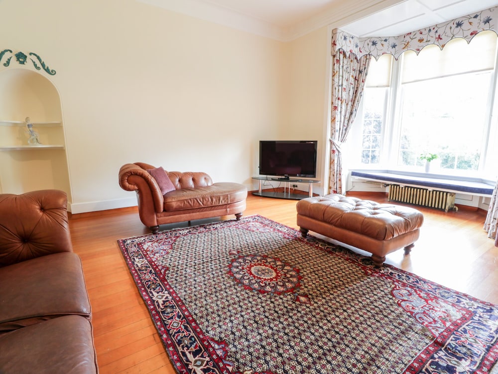 Rob Roy Apartment