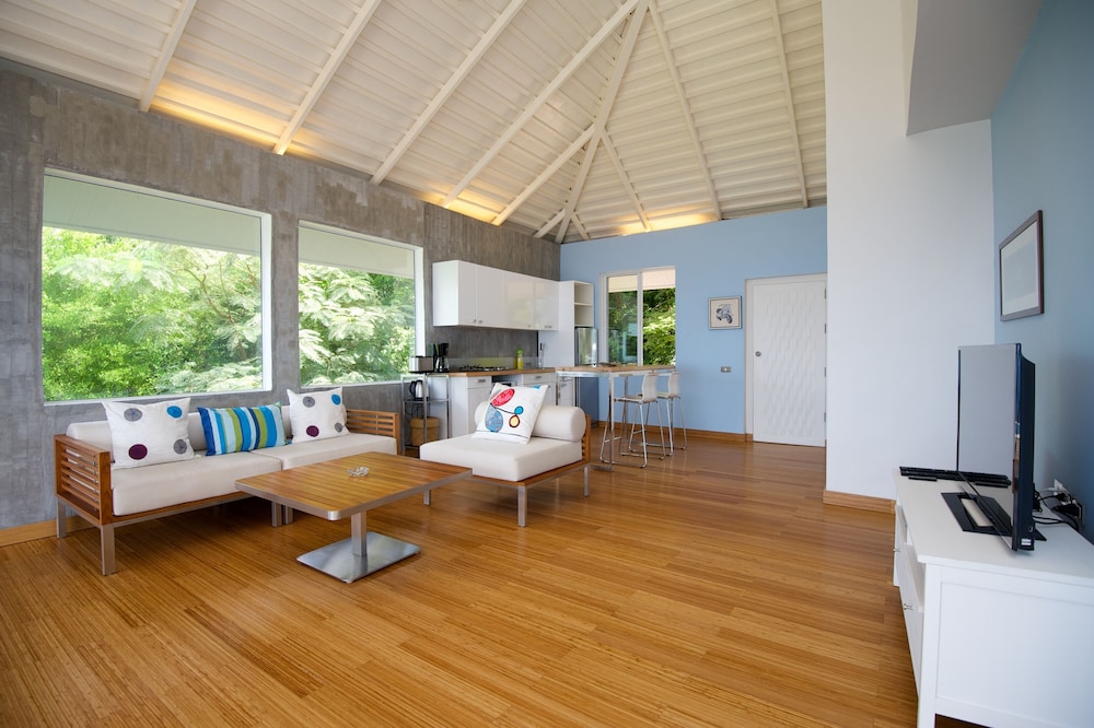 Naroua Villas