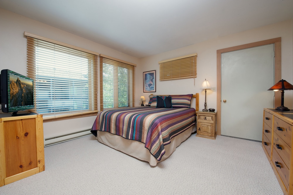 Teton Village Vacations - Teton Village Condos Collection by JHRL - Property Image 26