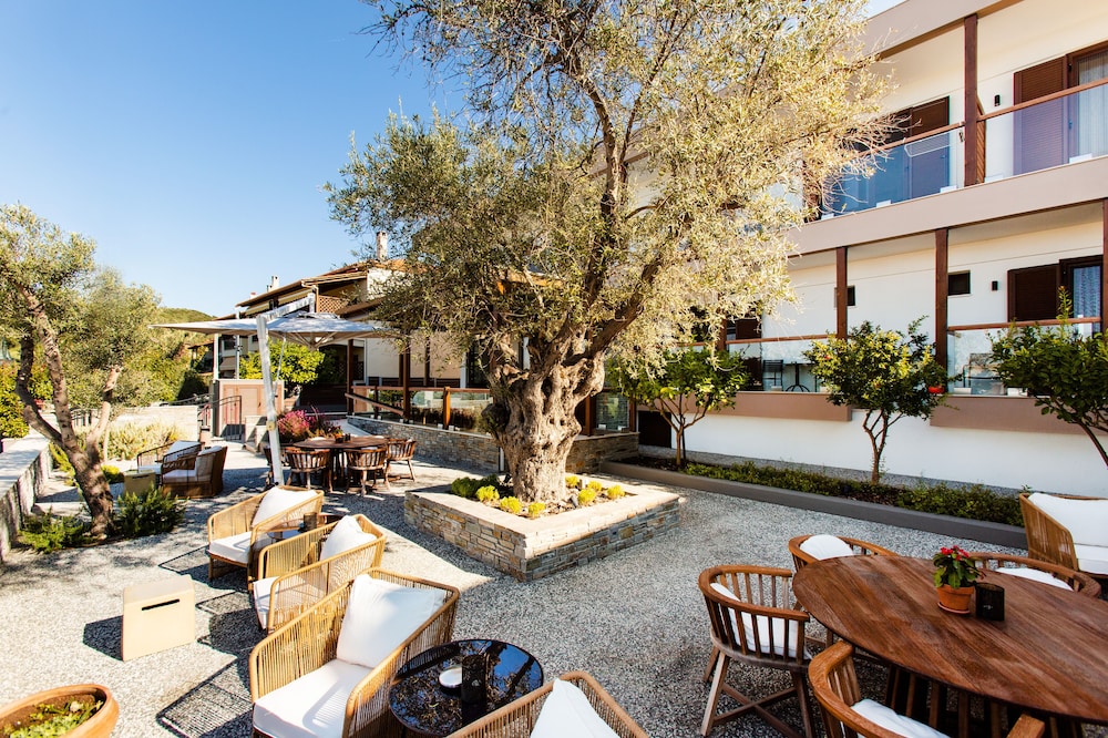 Ayia Marina Suites
