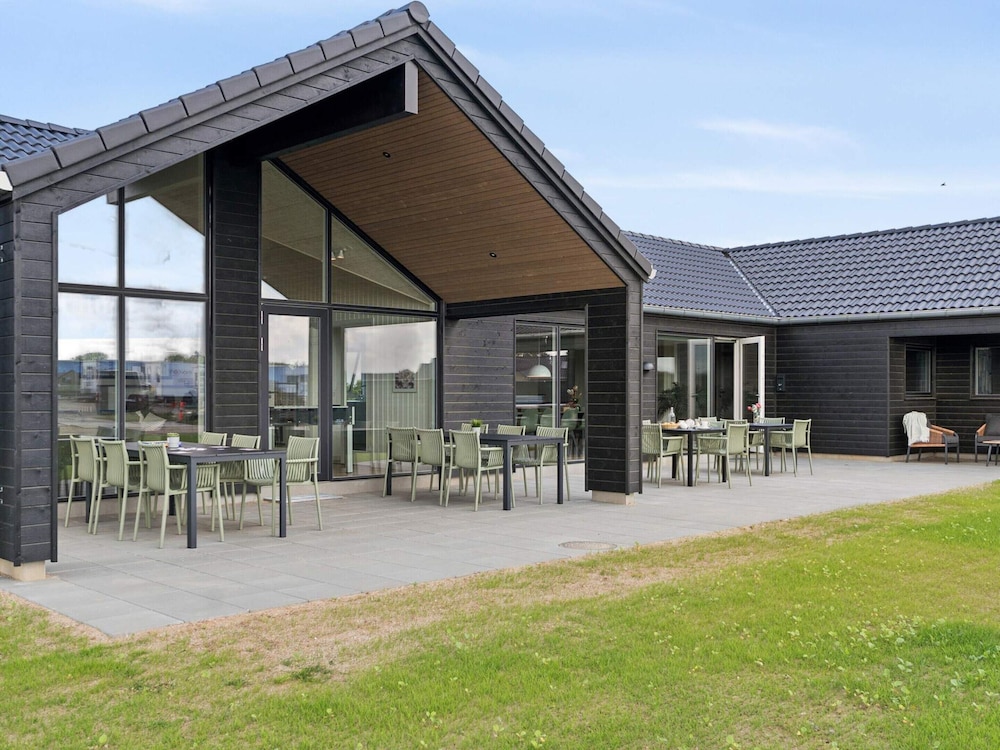 5 Star Holiday Home in Lokken