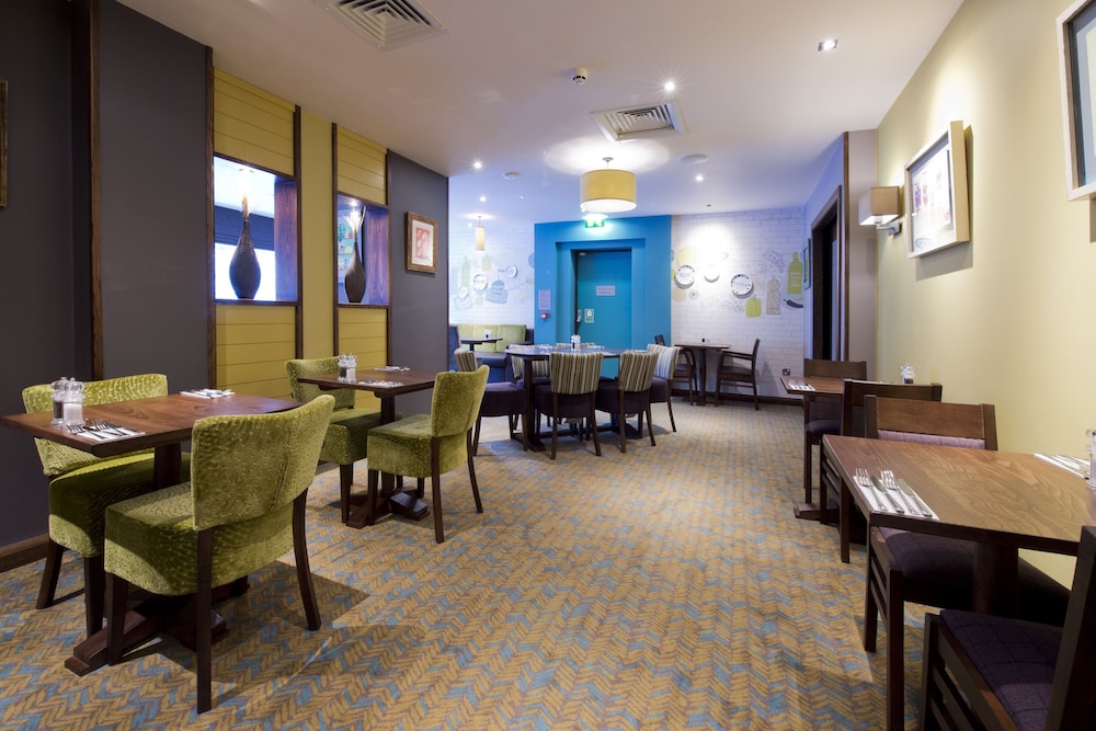 Premier Inn Derby Cc - Cathedral Quarter, photo 9