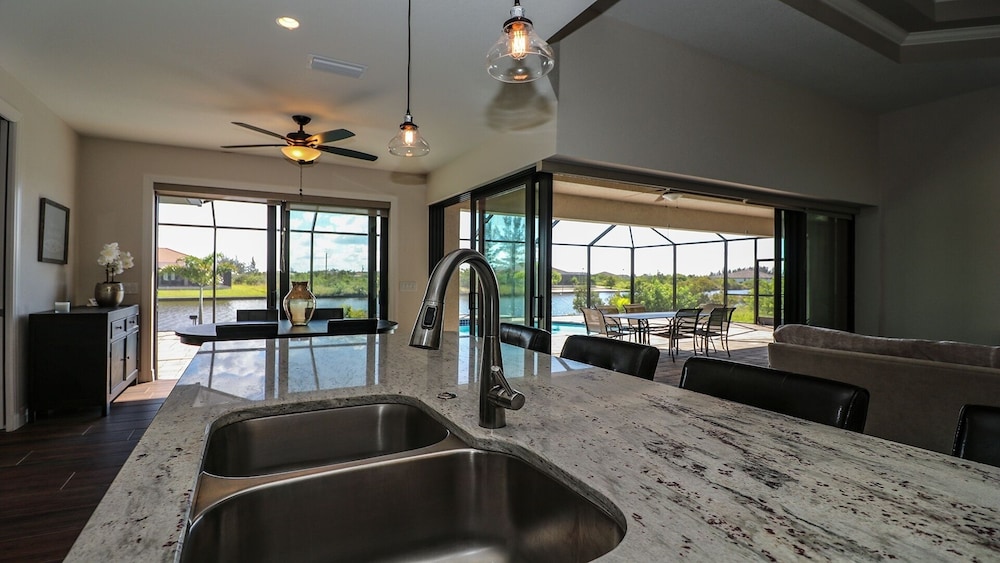 South Gulf Cove 3 Bedroom Canal Pool Home 3 Home