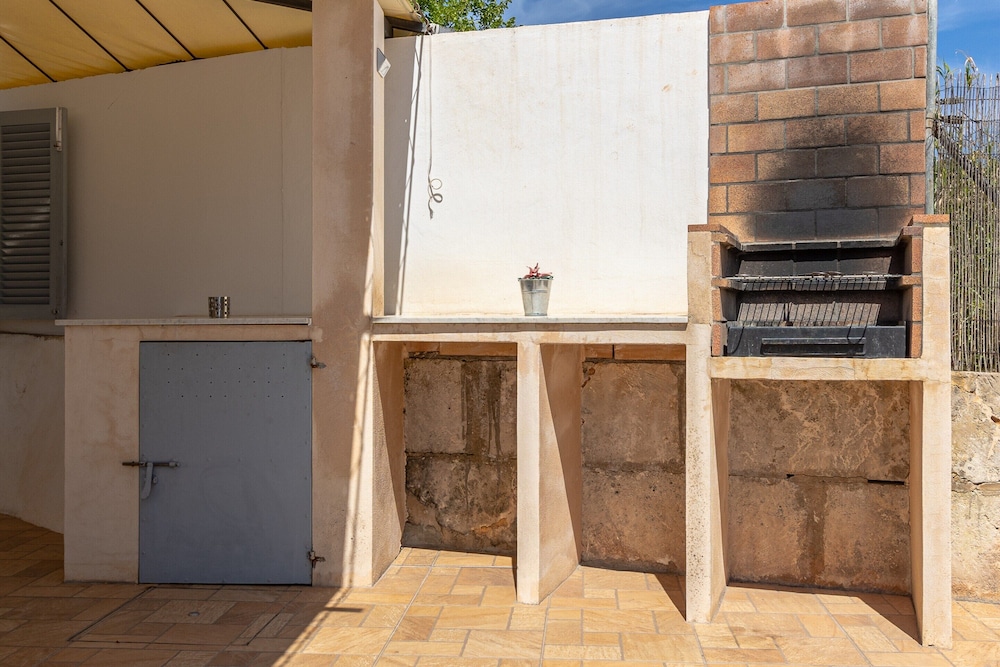 Villa in Central Location photo 5