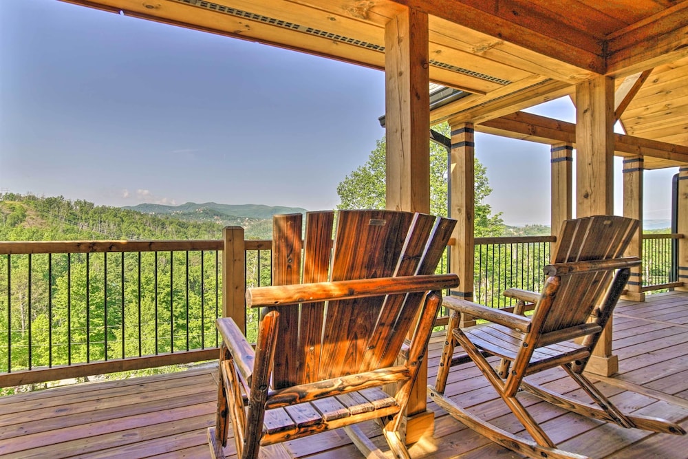 Spacious Mountain Retreat w/ Hot Tub + Views! view 5
