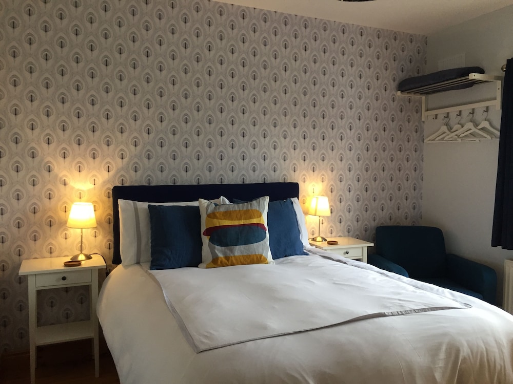 Marnic House B&B