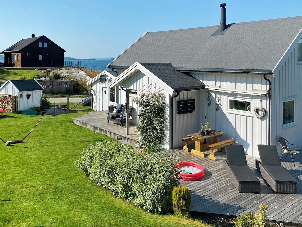 8 Person Holiday Home in Tau