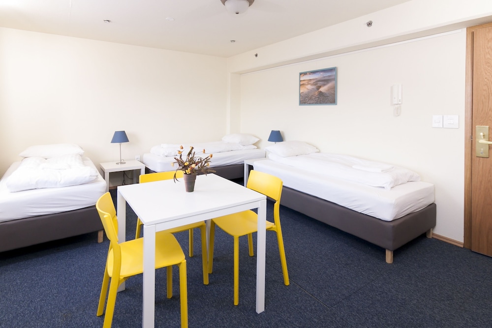 Start Hostel