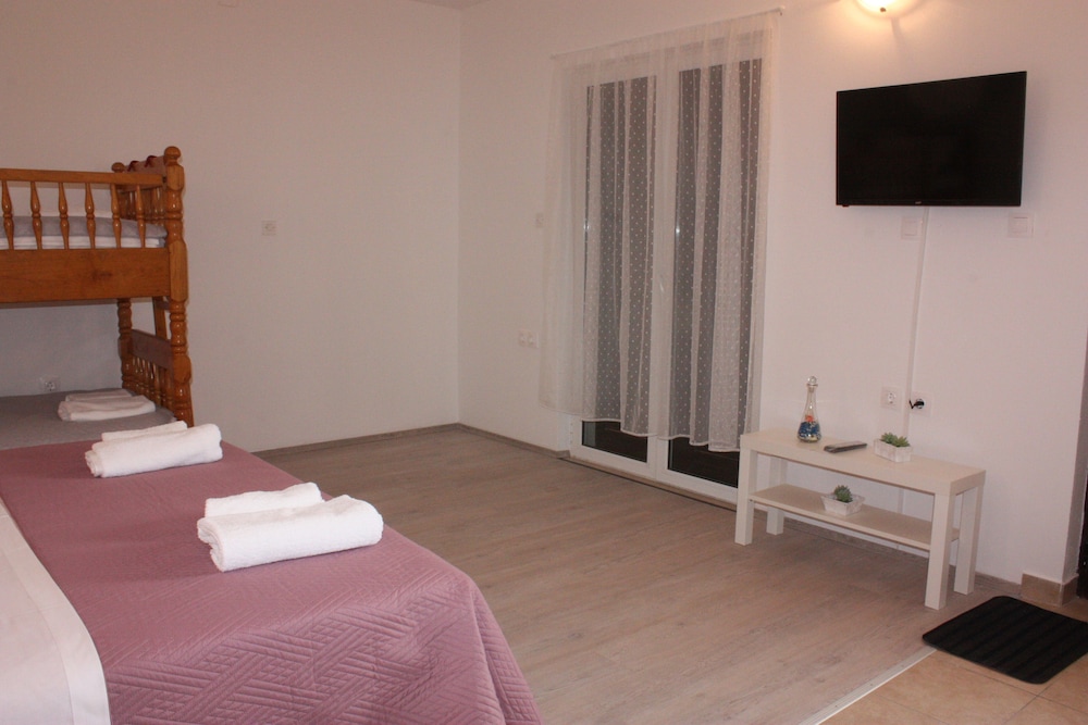 Apartments Blato-M