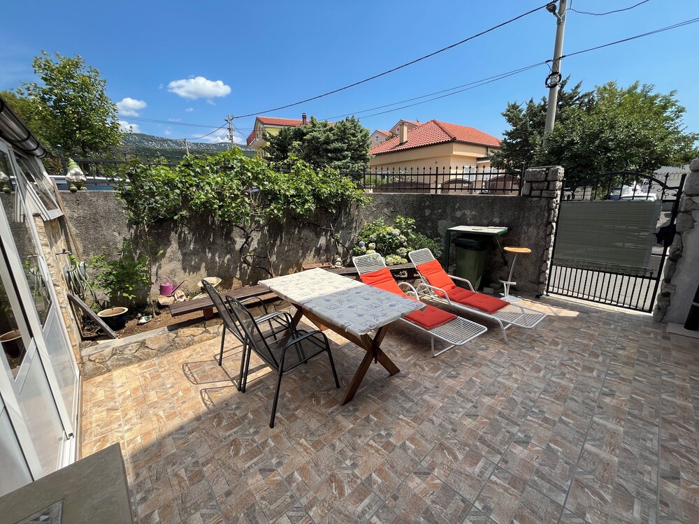 Apartment Rosa 2