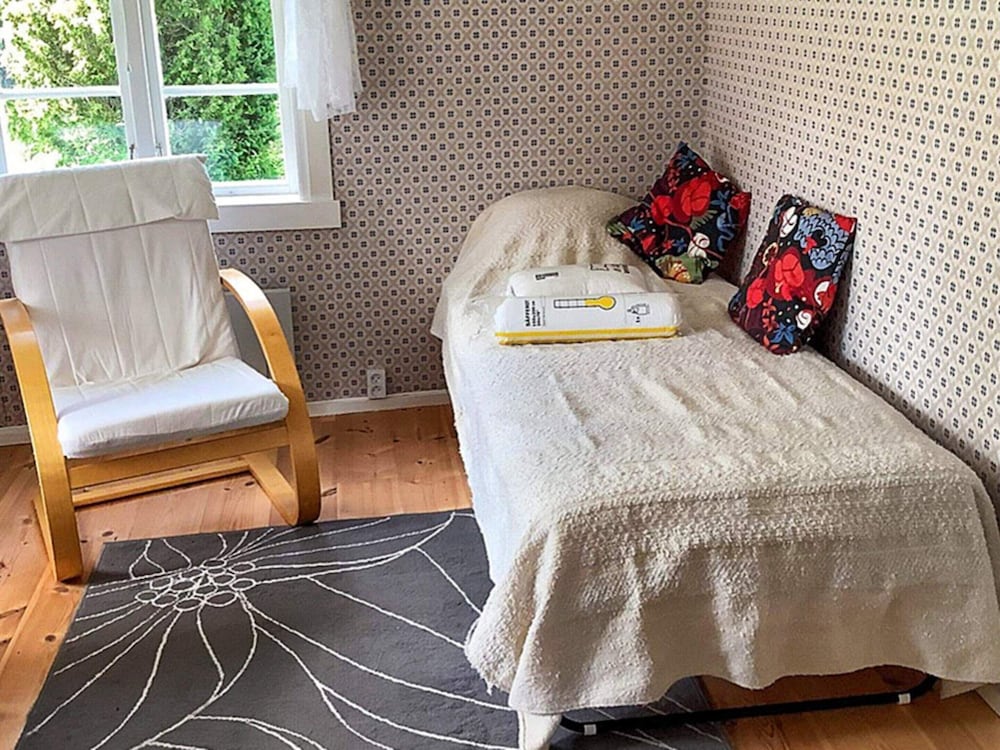 4 Person Holiday Home in Lyrestad-by Traum view 2