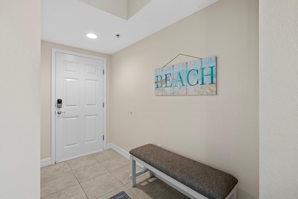 Oceanwalk 13-301