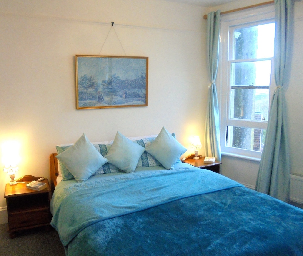 Seaview Cottage